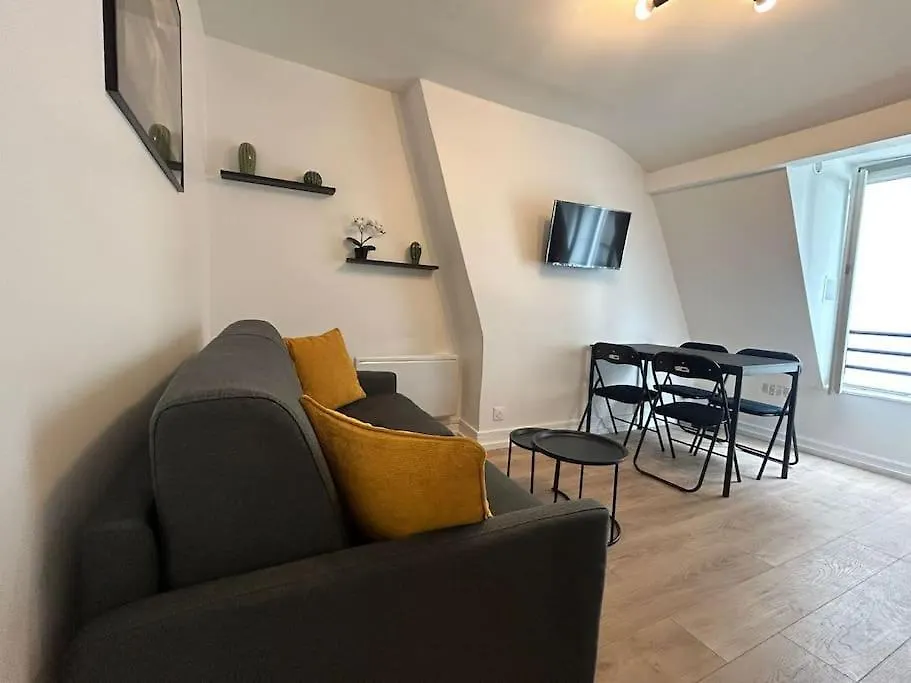 Modern Paris Place D'Italie Apartment France